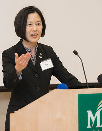 Dr. Cynthia Lum
